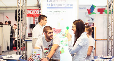 Smotra2014_stand